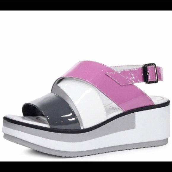 New - Picture 2 of 5